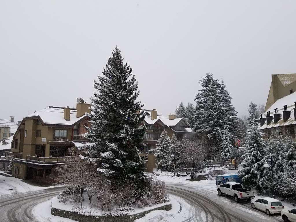 Whistler Village Inn & Suites Exterior foto
